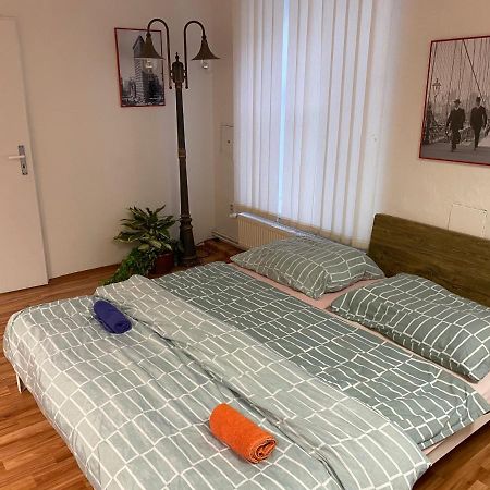 Old Town Apartments R11 奥洛穆茨 外观 照片