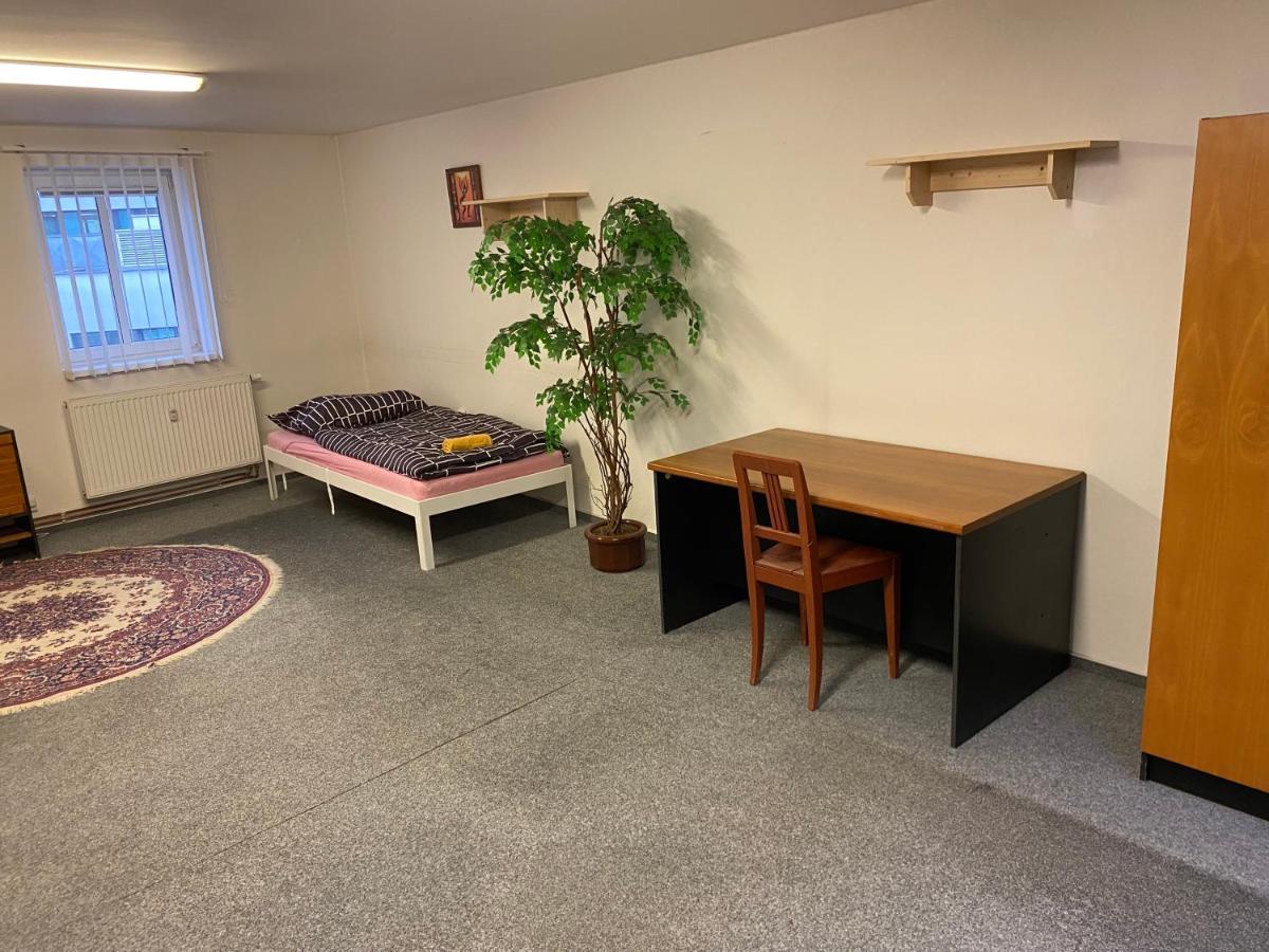 Old Town Apartments R11 奥洛穆茨 外观 照片