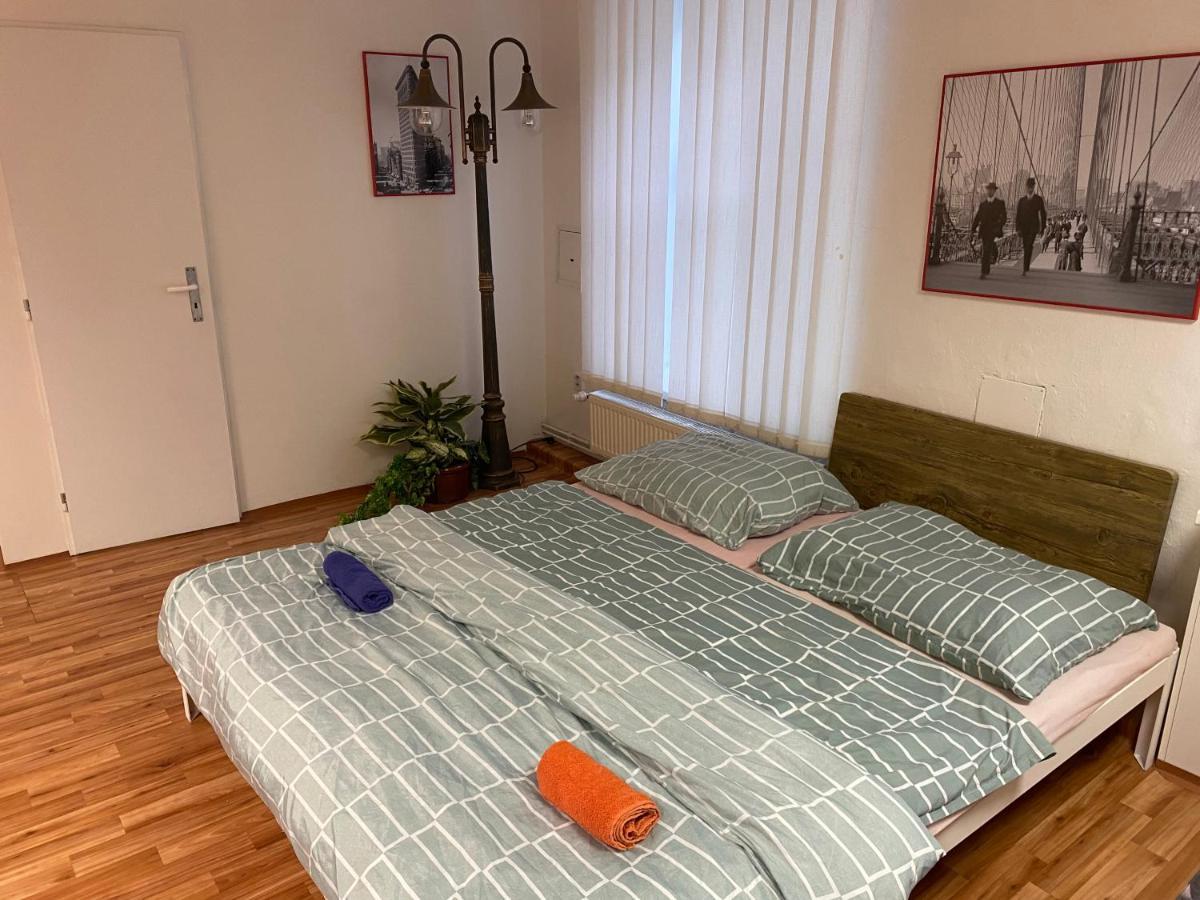 Old Town Apartments R11 奥洛穆茨 外观 照片