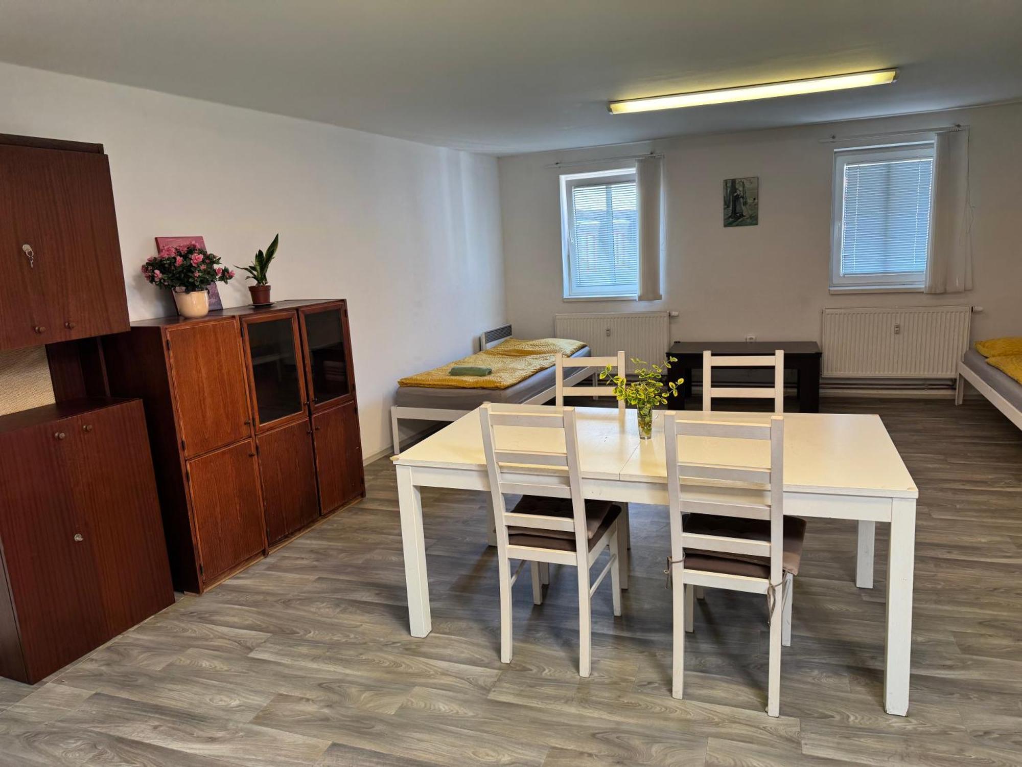 Old Town Apartments R11 奥洛穆茨 外观 照片