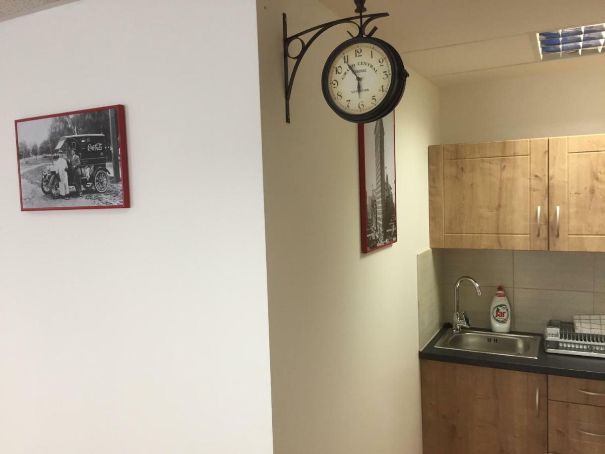 Old Town Apartments R11 奥洛穆茨 外观 照片